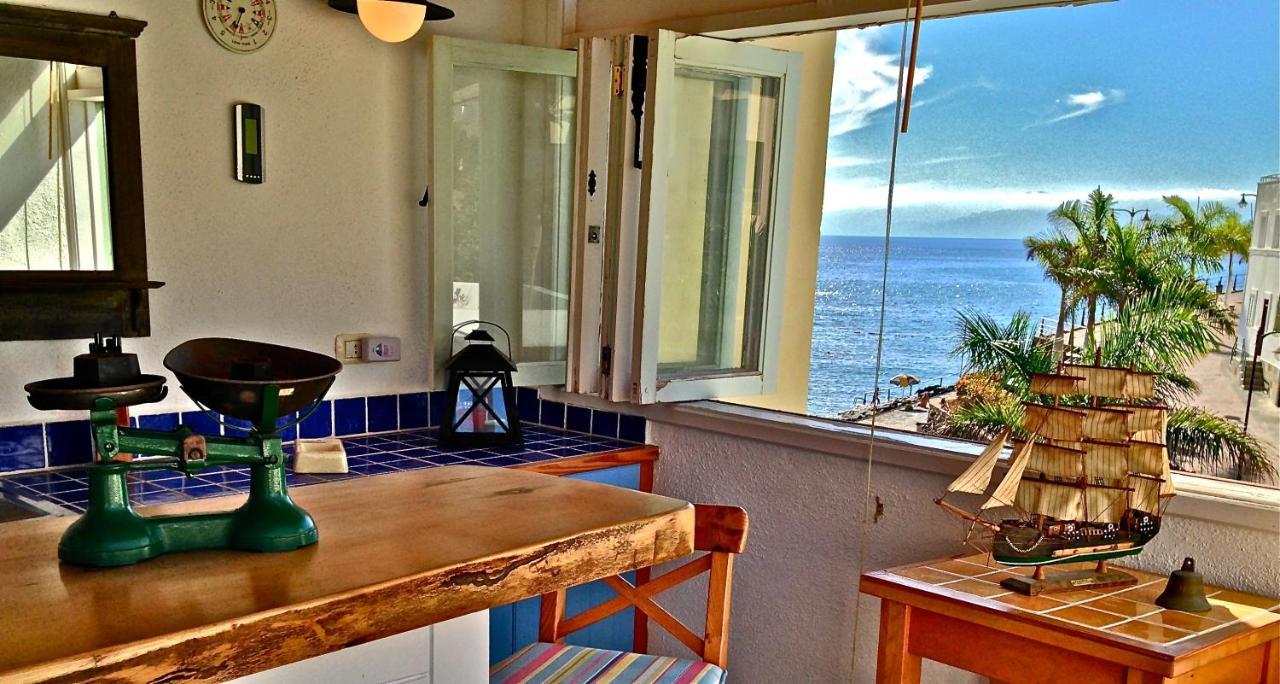 Rok Plaza (Adults Only) Apartment Alcala  Luaran gambar